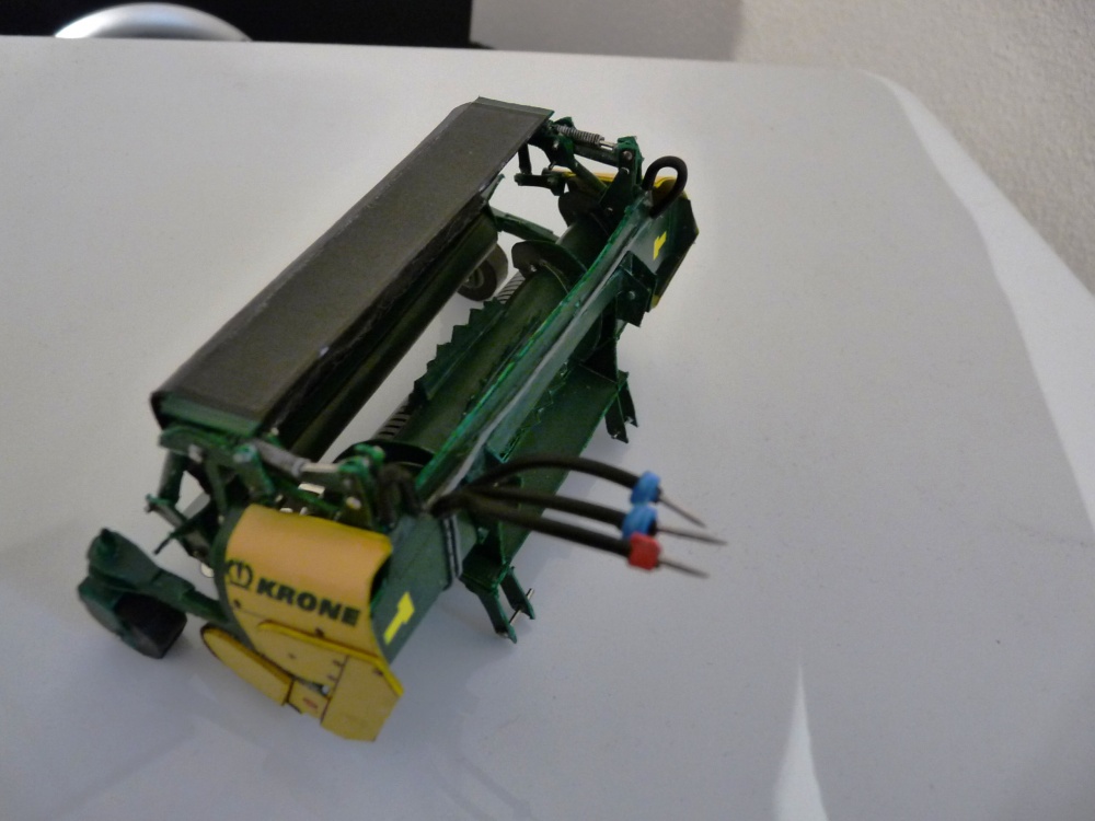 Krone Big X 700 s lištou easy flow 3001 (Plná velikost v novém okně) Krone Big X 700 s lištou easy flow 3001