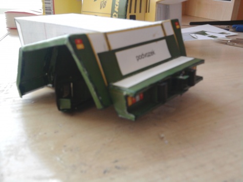 Krone BigX V8 s li�tou easy flow