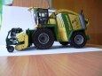 Krone BigX V8 s li�tou easy flow