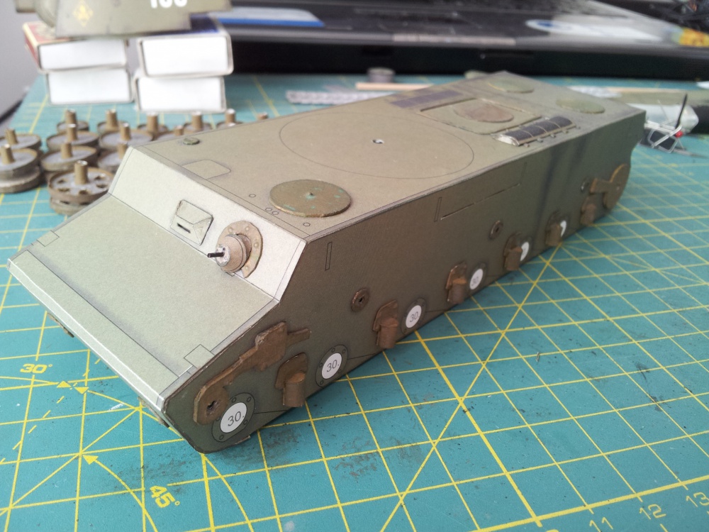 KV-1 (Plná velikost v novém okně) KV-1