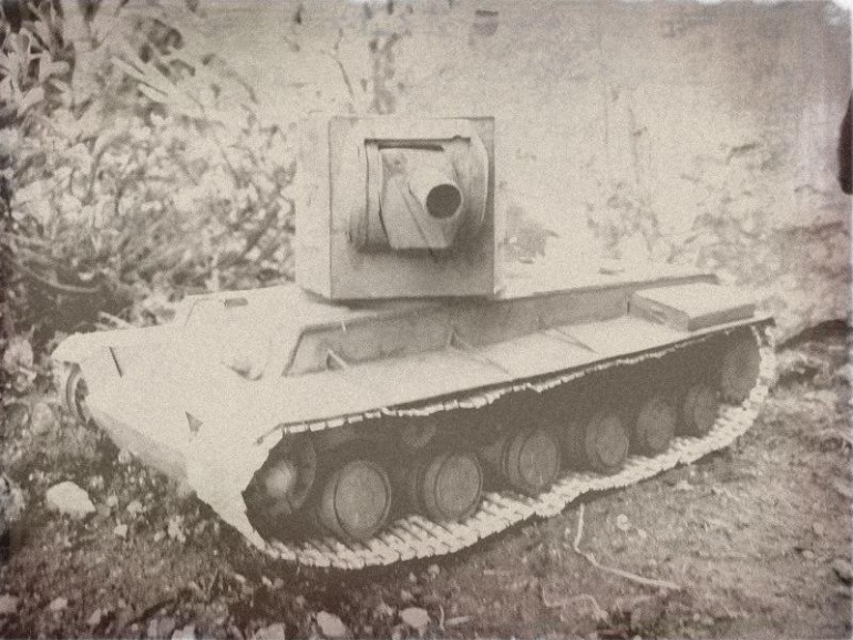 KV2 (Plná velikost v novém okně) KV2