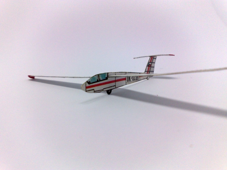 L-32 super Blaník (Plná velikost v novém okně) L-32 super Blaník