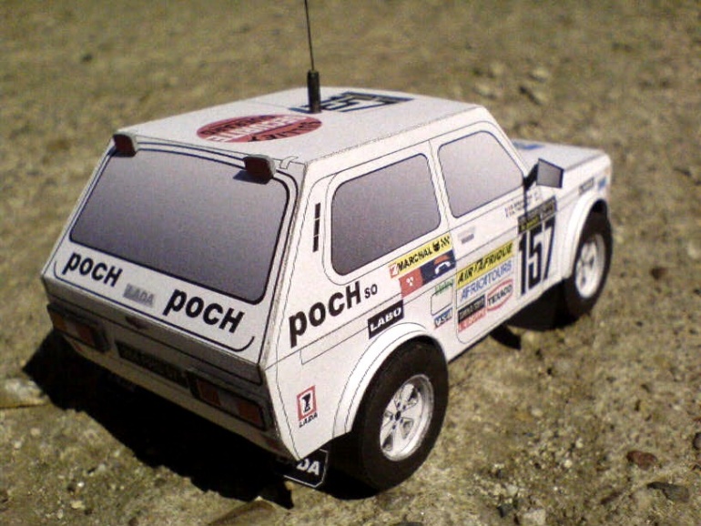 Lada Niva 4x4 Dakar 1983 (Plná velikost v novém okně) Lada Niva 4x4 Dakar 1983