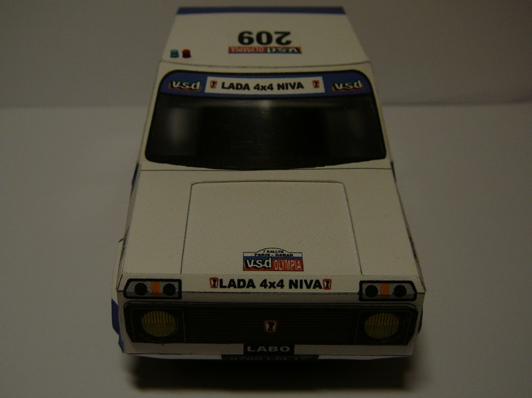 Lada Niva Dakar by Rybak (Plná velikost v novém okně) Lada Niva Dakar by Rybak