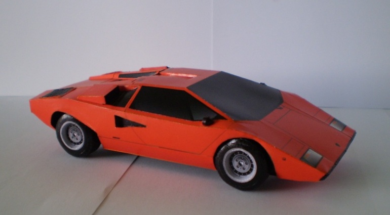 LAMBORGHINI COUNTACH LP400
