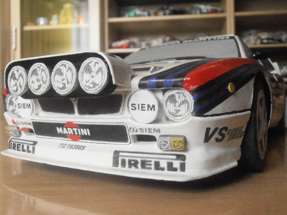 Lancia 037 Rally (Plná velikost v novém okně) Lancia 037 Rally