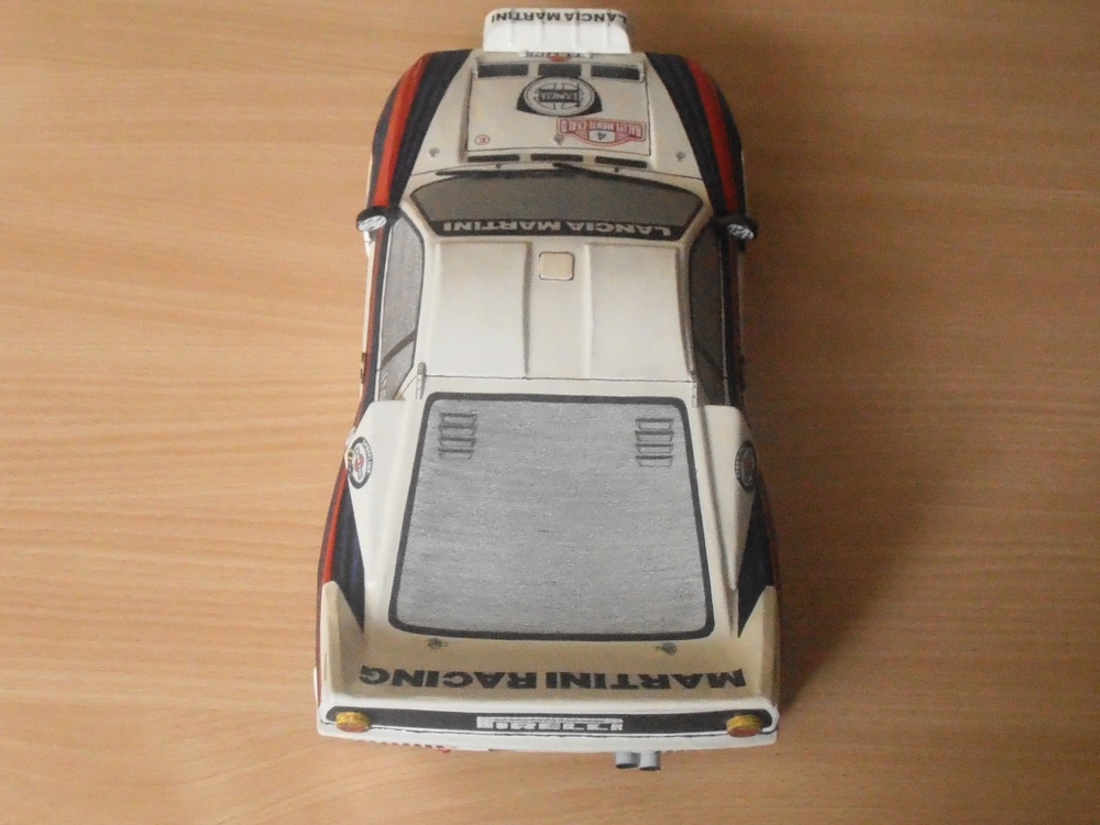 Lancia 037 Rally (Plná velikost v novém okně) Lancia 037 Rally