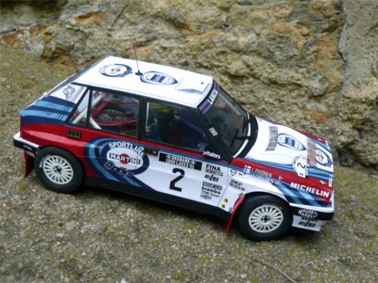 Lancia Delta (Plná velikost v novém okně) Lancia Delta