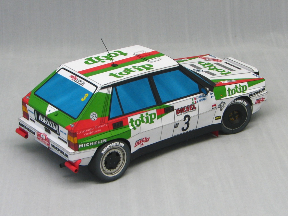 Lancia Delta HF Integrale 8v 1989 (Plná velikost v novém okně) Lancia Delta HF Integrale 8v 1989