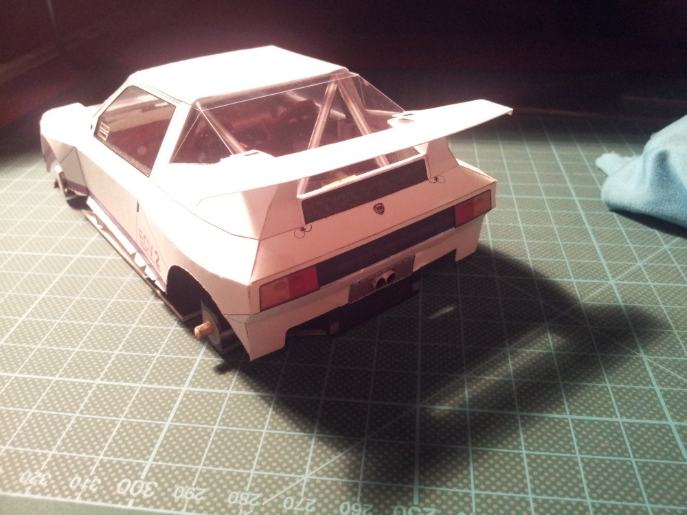 Lancia ECV 2 (Plná velikost v novém okně) Lancia ECV 2
