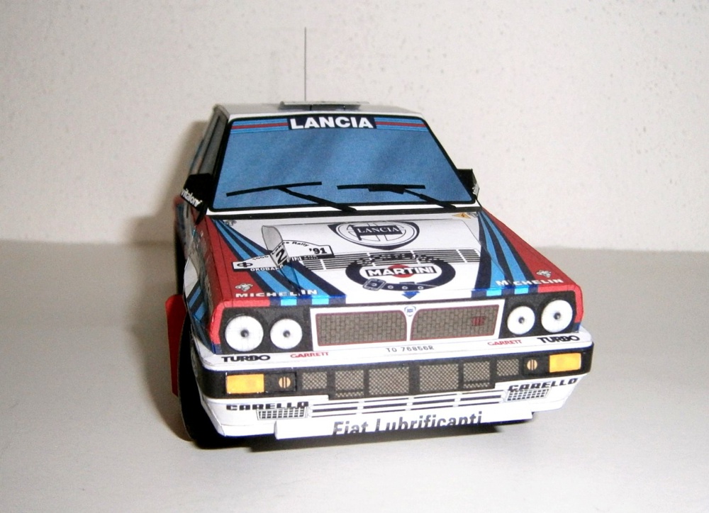 Lancia Delta HF Integrale 16v (Plná velikost v novém okně) Lancia Delta HF Integrale 16v