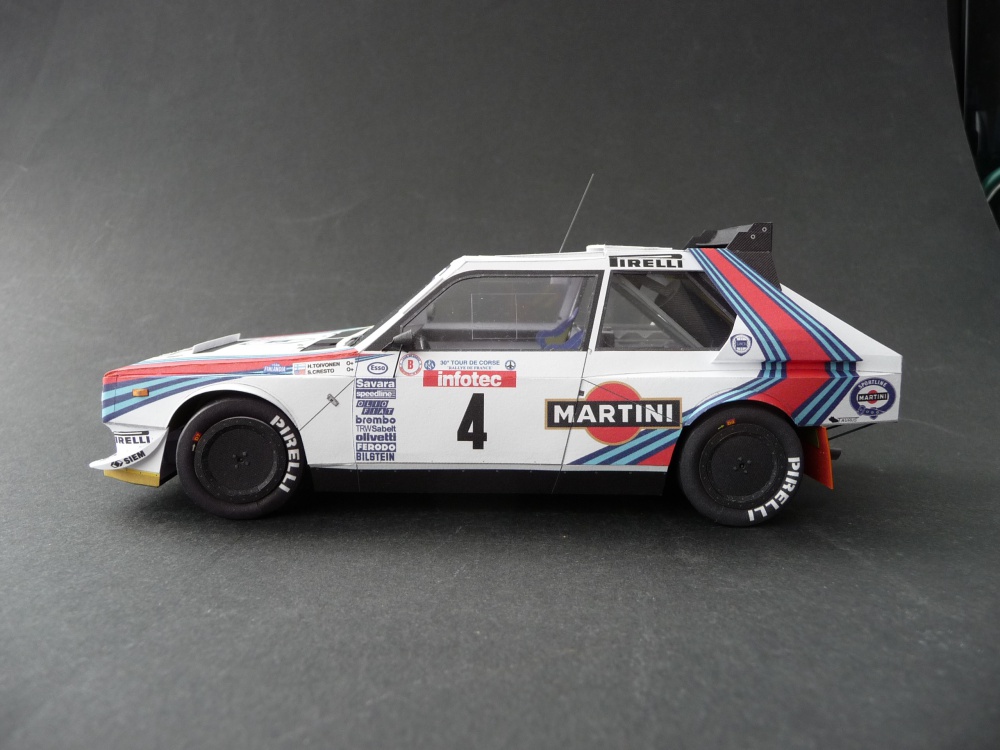 Lancia Delta S4 (Plná velikost v novém okně) Lancia Delta S4
