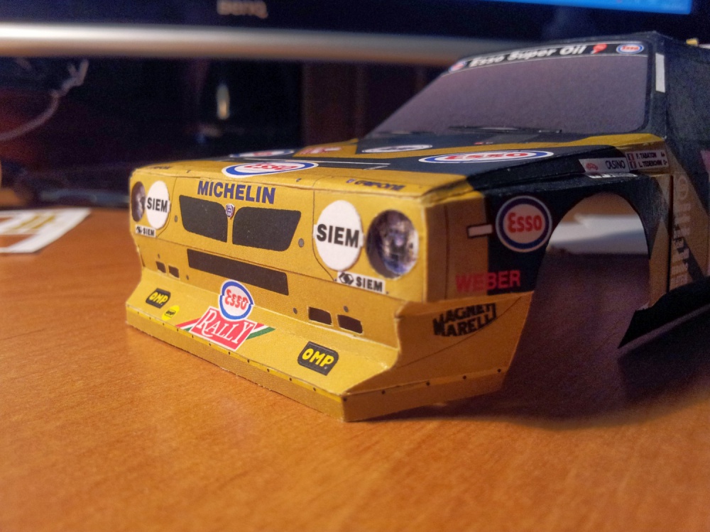 Lancia Delta S4 Grifone (Plná velikost v novém okně) Lancia Delta S4 Grifone