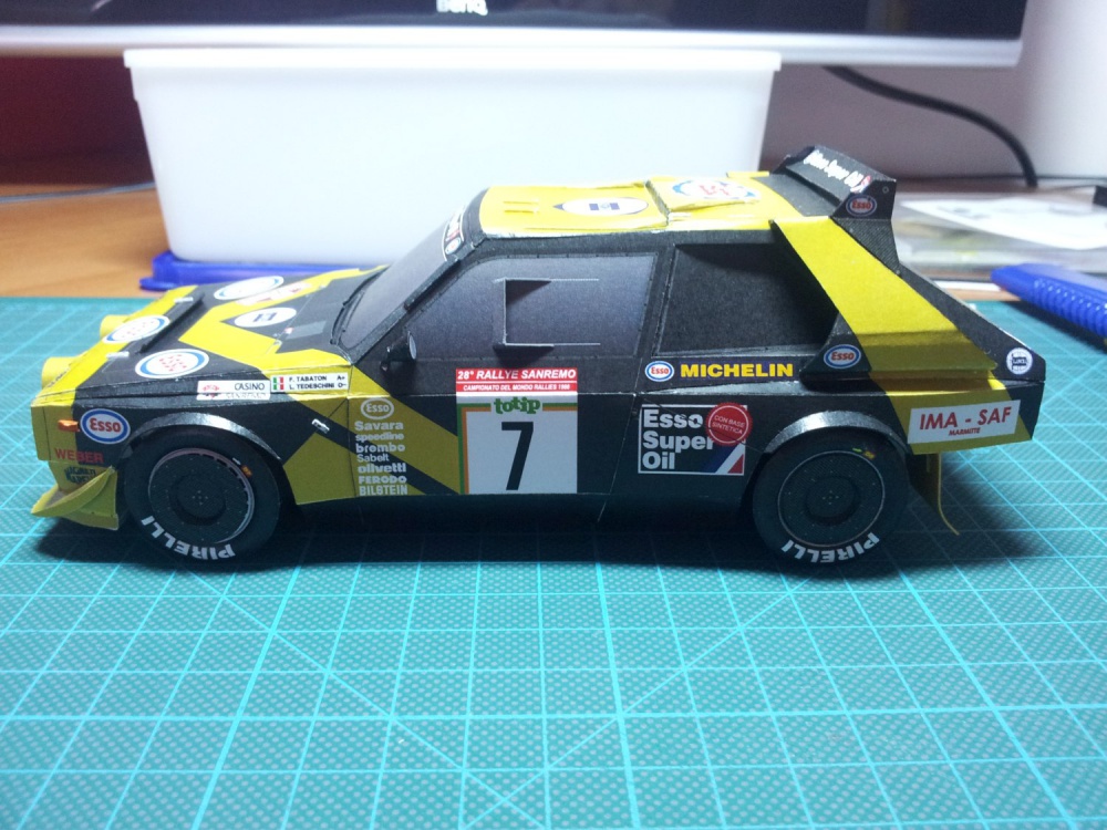 Lancia Delta S4 Grifone (Pln� velikost v nov�m okn�) Lancia Delta S4 Grifone