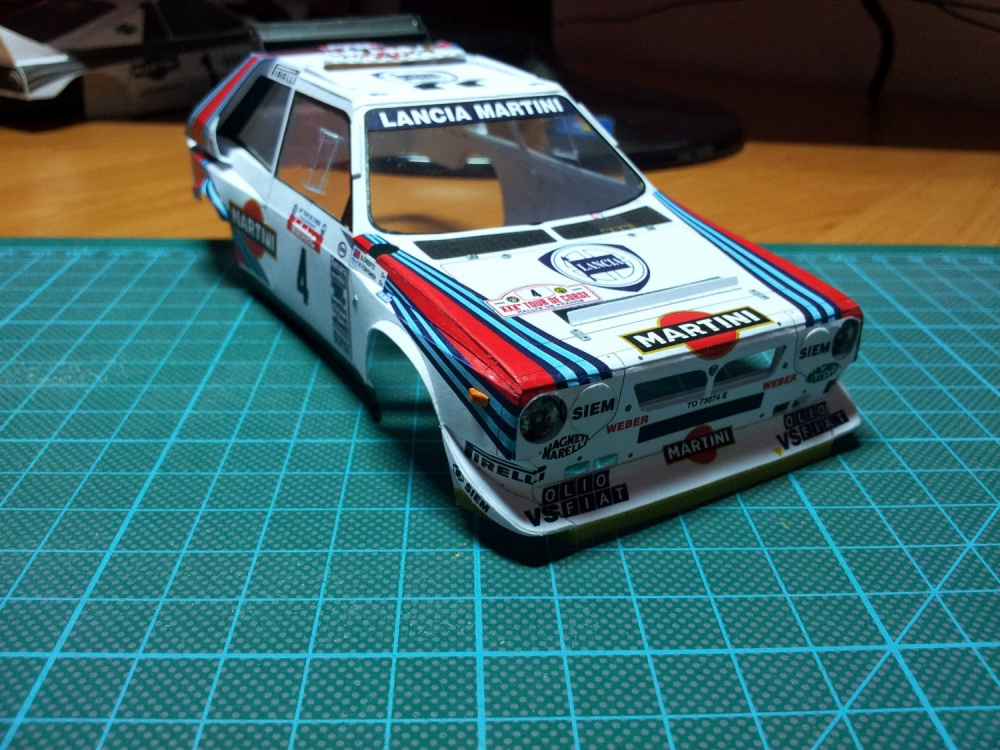 Lancia Delta S4 Martini (Plná velikost v novém okně) Lancia Delta S4 Martini