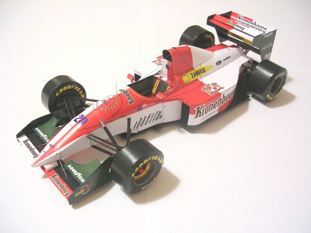 Larrousse LH94, 1994 Érik Comas (Plná velikost v novém okně) Larrousse LH94, 1994 Érik Comas