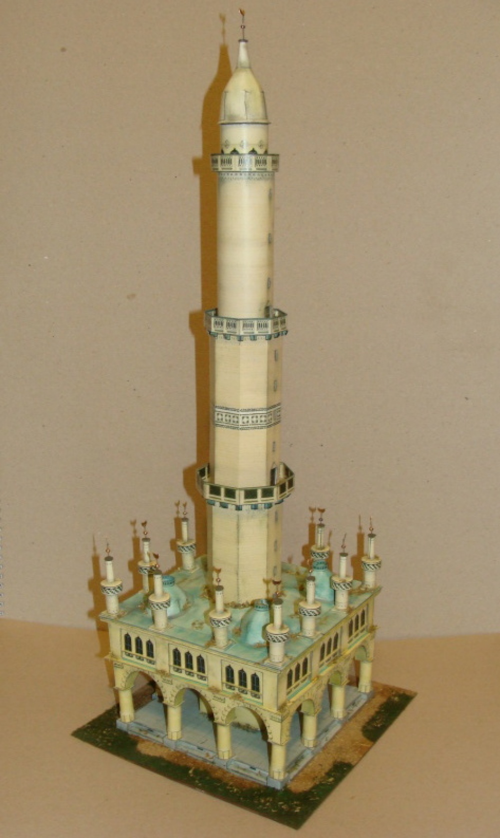 Lednický Minaret (Plná velikost v novém okně) Lednický Minaret