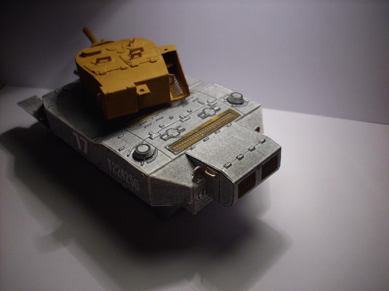 LEHKÝ TANK M5A1 - STUART VI (Plná velikost v novém okně) LEHKÝ TANK M5A1 - STUART VI