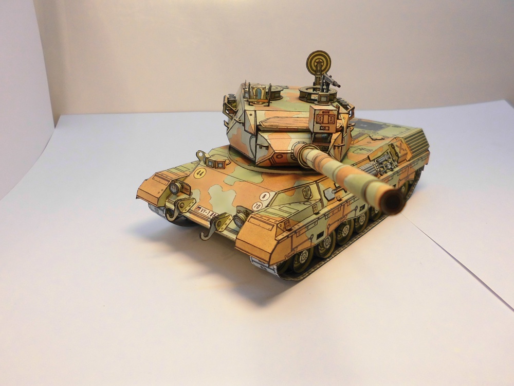 Leopard 4 (Plná velikost v novém okně) Leopard 4