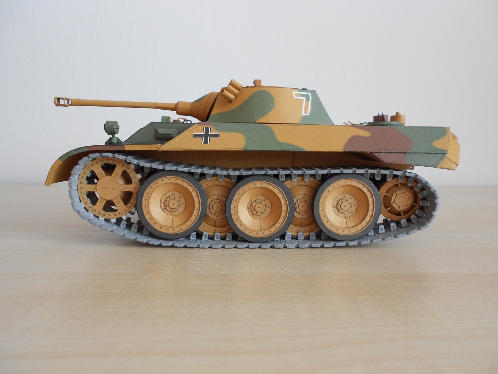 Leopard vk 1602 (Plná velikost v novém okně) Leopard vk 1602