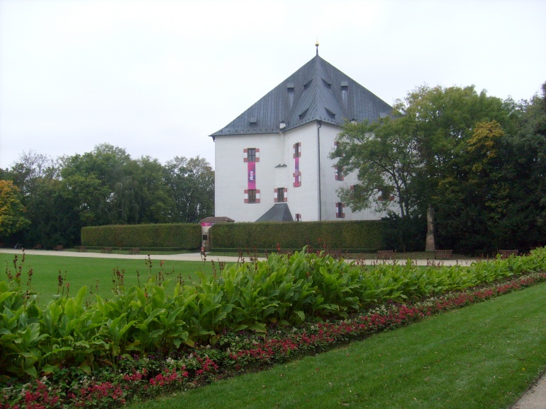 Letohrádek Hvězda (Plná velikost v novém okně) Letohrádek Hvězda