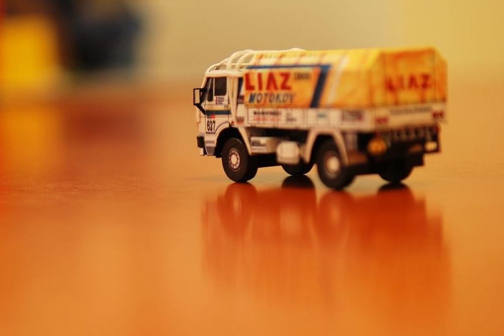 LIAZ 100.55 D 4x4 Dakar 1985 (Plná velikost v novém okně) LIAZ 100.55 D 4x4 Dakar 1985