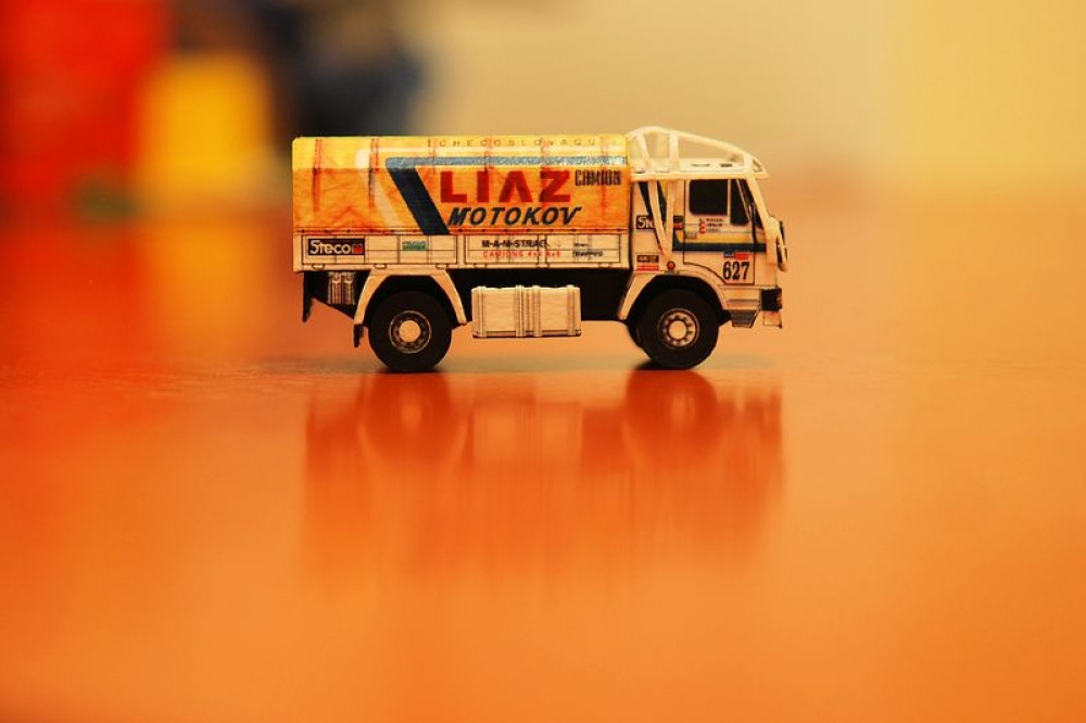 LIAZ 100.55 D 4x4 Dakar 1985 (Plná velikost v novém okně) LIAZ 100.55 D 4x4 Dakar 1985
