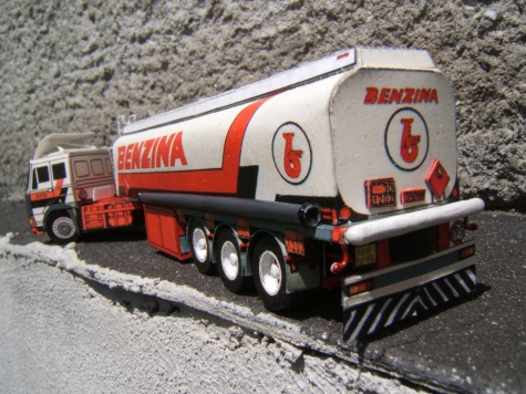 Liaz 110.573 - Benzina / ROC 34T3A - cisterna