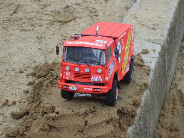 LIAZ 111.154 DAKAR 2006 (Plná velikost v novém okně) LIAZ 111.154 DAKAR 2006