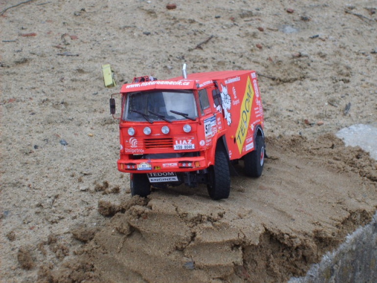 LIAZ 111.154 DAKAR 2006 (Plná velikost v novém okně) LIAZ 111.154 DAKAR 2006
