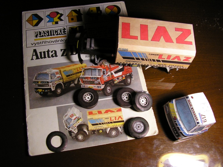 LIAZ 111.154 DAKAR 88 (Plná velikost v novém okně) LIAZ 111.154 DAKAR 88