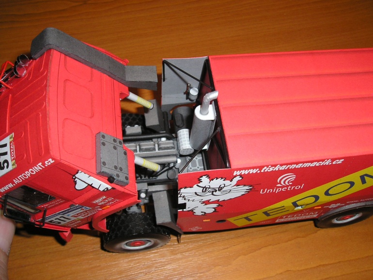 32998