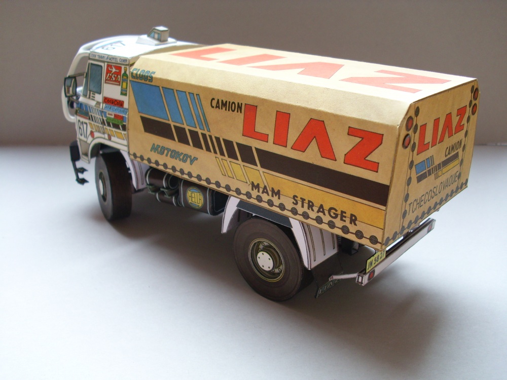 157871