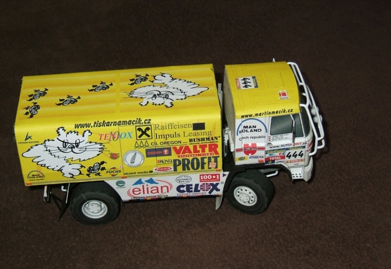 LIAZ DAKAR 4x4 2003 (Plná velikost v novém okně) LIAZ DAKAR 4x4 2003