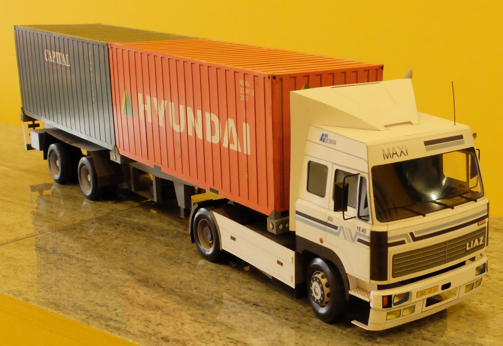 Liaz TBV18.40 DD + návěs 30.25.20 (Plnďż˝ velikost v novďż˝m oknďż˝) Liaz TBV18.40 DD + návěs 30.25.20