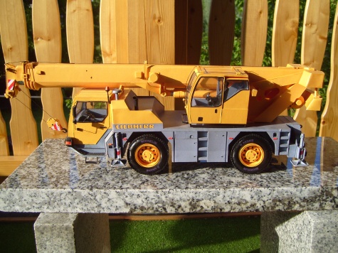 LIEBHERR 1040-2.1 Beta LIEBHERR 1040-2.1 Beta