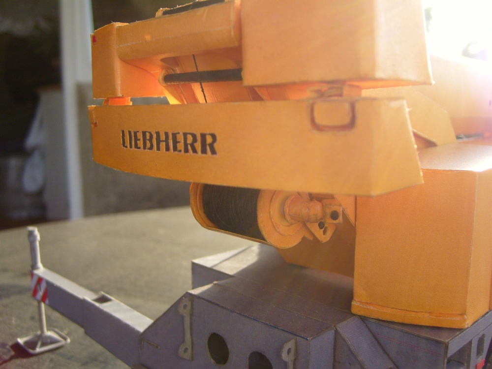 LIEBHERR 1040-2.1 Beta (Plná velikost v novém okně) LIEBHERR 1040-2.1 Beta