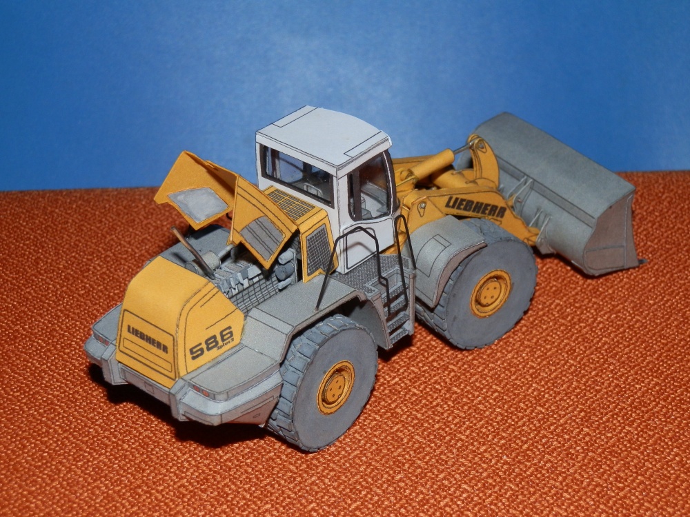 Liebherr L586 2Plus2