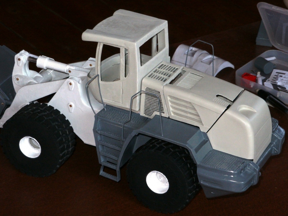 Liebherr (Plná velikost v novém okně) Liebherr