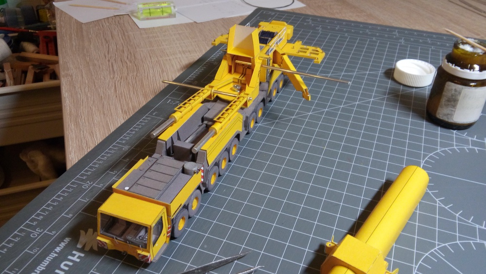 Liebherr LTM 11200 (Plná velikost v novém okně) Liebherr LTM 11200