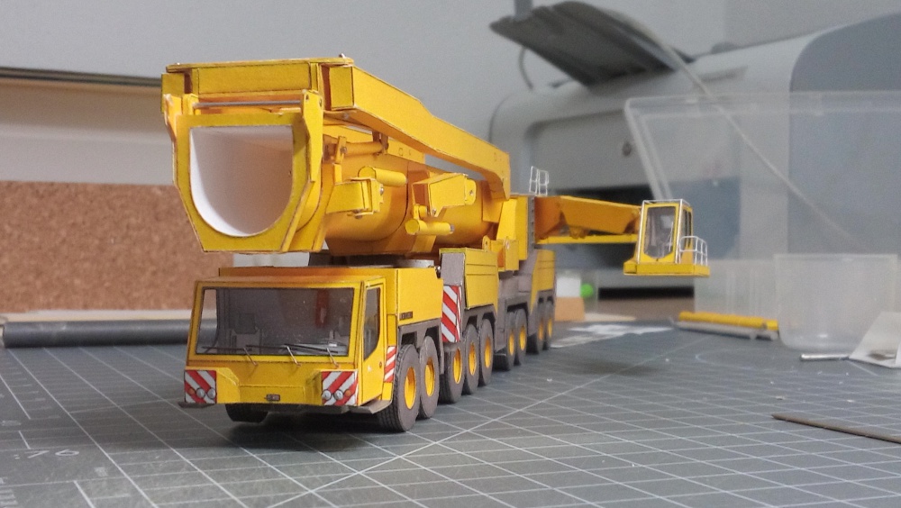 Liebherr LTM 11200 (Plná velikost v novém okně) Liebherr LTM 11200