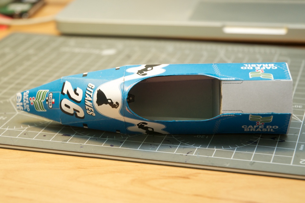 Ligier JS21