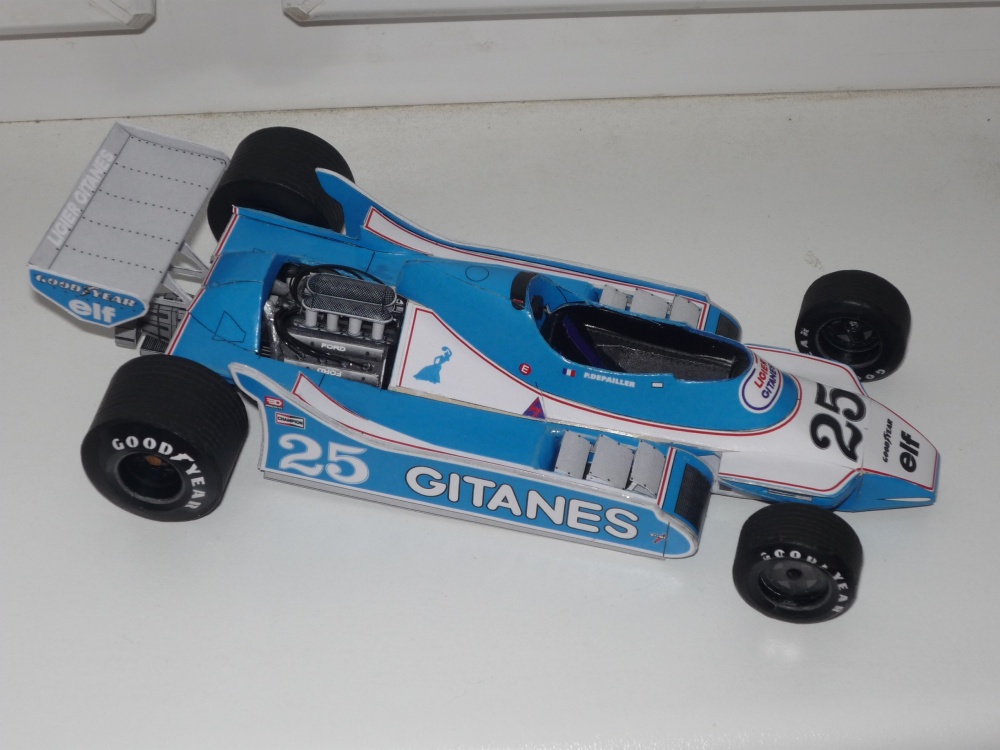 Ligier JS11 (Plná velikost v novém okně) Ligier JS11