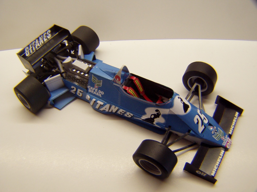 Ligier JS21, 1983, J. P. Jarier, GP USA (Plná velikost v novém okně) Ligier JS21, 1983, J. P. Jarier, GP USA