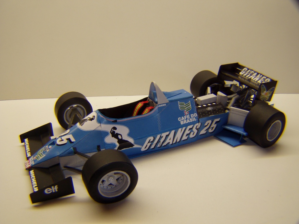 Ligier JS21, 1983, J. P. Jarier, GP USA (Plná velikost v novém okně) Ligier JS21, 1983, J. P. Jarier, GP USA