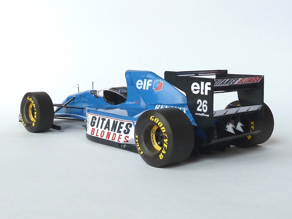 Ligier JS39 (1993; Blundell)