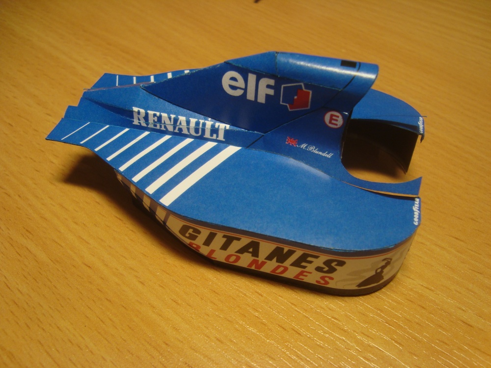 Ligier JS39 - 1993 - Mark Blundell (Plná velikost v novém okně) Ligier JS39 - 1993 - Mark Blundell