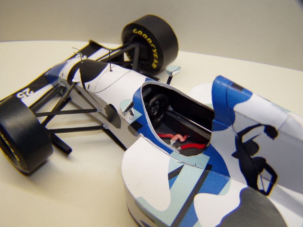 Ligier JS39, 1993, M. Brundle, GP Japonska (Plná velikost v novém okně) Ligier JS39, 1993, M. Brundle, GP Japonska