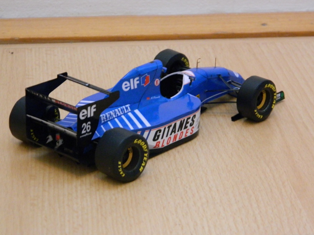 LIGIER JS39 M.Blundell,Monaco 1993 (Plná velikost v novém okně) LIGIER JS39 M.Blundell,Monaco 1993