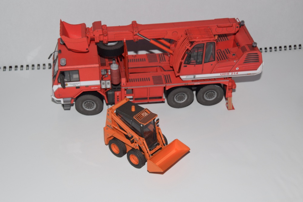 Locust L752